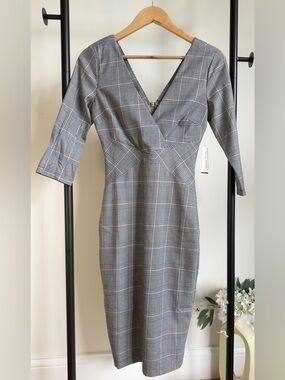 Alexia Admor Plaid Bodycon Midi Dress NWT | V-Neck Tailored Office Chic Size 2